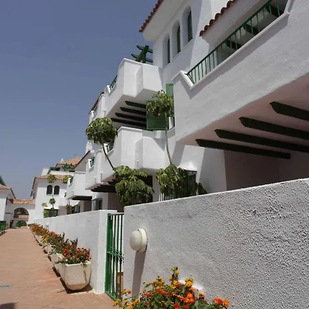 Sun Aparthotel 3*